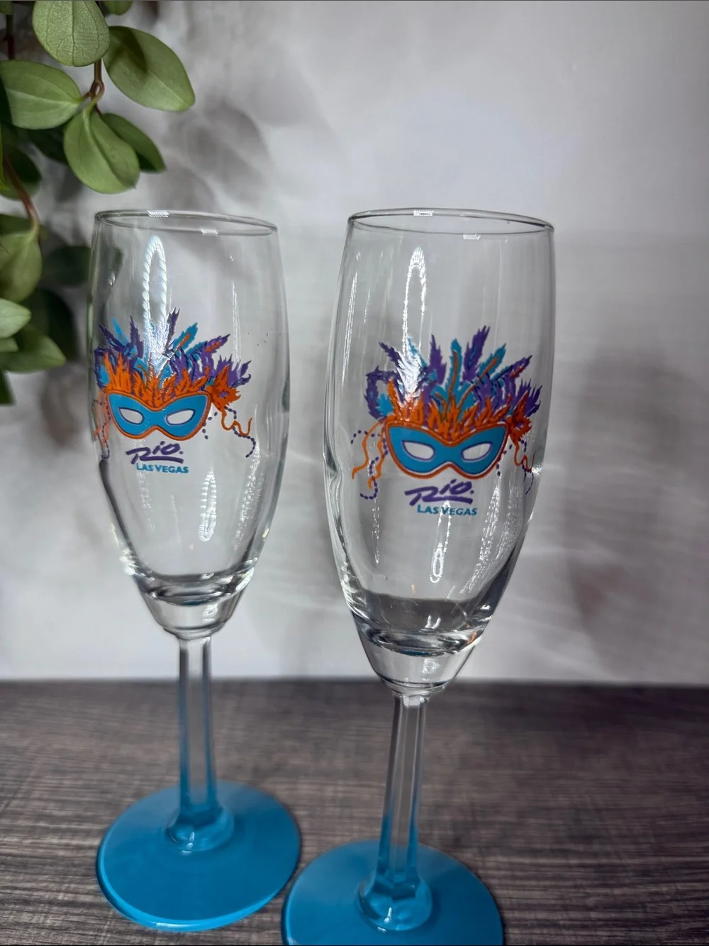 Rio Las Vegas Champagne Flutes Pair Carnival Mask Souvenir Glasses